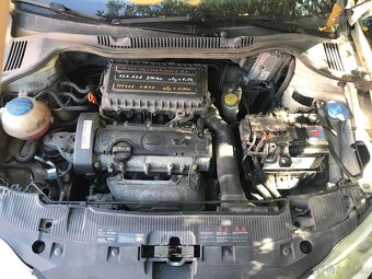 Seat IBIZA III 1,4i 63kw r. 2008 - 3