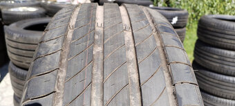 Letné pneu 215/45 R18 --- MICHELIN - 3