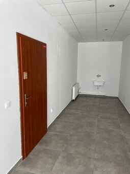 Prenájom priestorov v centre mesta – Hviezdoslavovo námestie - 3