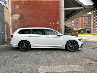 Volkswagen Passat Variant B8 2.0 TDI Comfortline R-Line DSG - 3