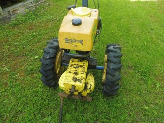 predám malotraktor agzat s náradím - 3