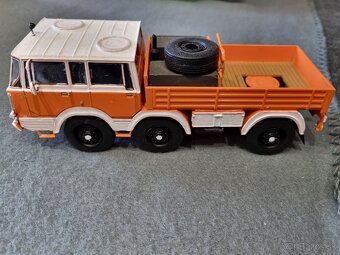 Tatra 813 model 1:43 - 3