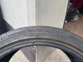 255/35 R19 BARUM - 3