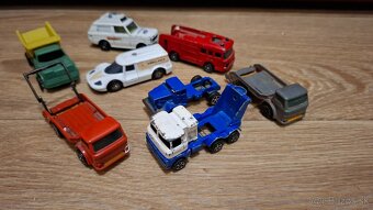 Matchbox Corgi - 3