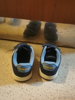 Adidas 23 - 3