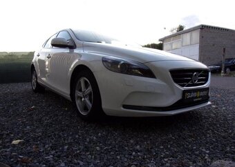 Volvo V40 2.0D288kW 225000KM AUTOMAT 1A nafta automat 88 kw - 3