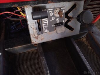 Predám motorovú kosačku Motec - 3