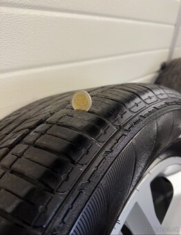 Kolesa s pneumatikami 265/60r18 na Mercedes G - 3