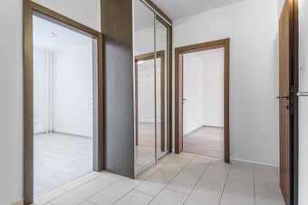 BABONY TRE I Predaj 3- izbového bytu v Dúbravke - 3