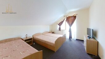 Na predaj dva domy na jedmom pozemku v meste Krompachy - 3