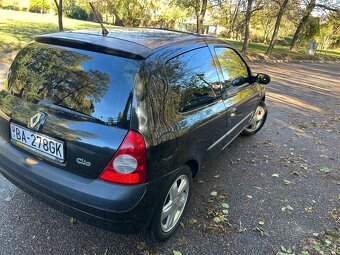 Renault Clio 1.4 benzín - 3