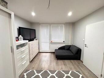 Prenájom- krásny 1 izbový byt  s balkónom, zariadený, NZ - 3