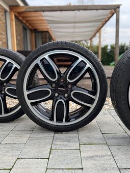 Mini Cooper F55, F56, F57 original alu disky R18 5x112 - 3