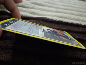 Vzácna pokémon kartička - 3