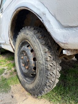 Lada Niva špecial 1,7i - 3