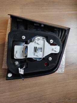 Octavia 2 combi ľavé svetlo - 3