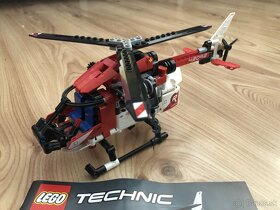 Lego TECHNIC 42092 - Záchranársky Vrtuľník - 3