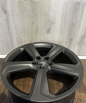 Audi Q5, SQ5 - 8R orig. ALU disky 5x112 R20 - 3