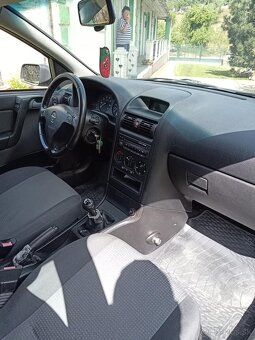 Predam Opel Astra 1,4 benzin - 3