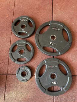 Olympíjske kotúče značky Bodytone 2.5-5-10-15kg - 3