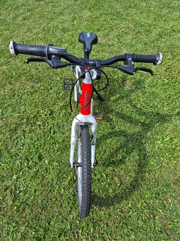 Cerveny Woom 4, 20 palcovy - 3