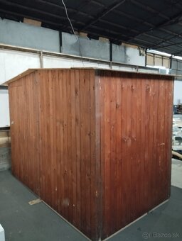 Predam tento dreveny predajny stanok, cca 3,5x2m - 3