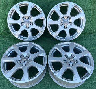 235/45 R 17 letné + alu AUDI R 17. - 3