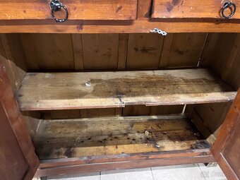 Drevená skrinka na predaj - 3