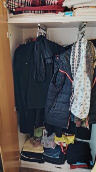 Darujem obývaciu stenu - 3