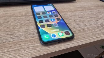 Apple iPhone X 64GB, nová batéria - 3