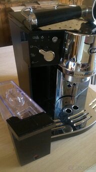 De'Longhi pákový kávovar EC 820 B - 3