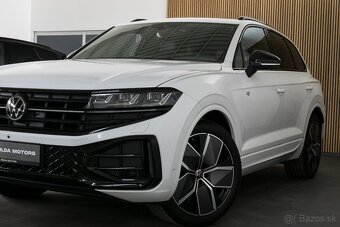 VW Touareg 3.0TDI 210kW R-line Tažné Webasto NightVis ZÁRUKA - 3