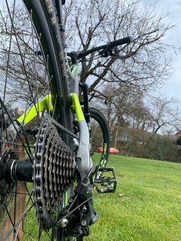Giant trance - 3