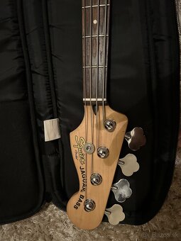 Vintage squier fenderJaguar® Bass Special - 3