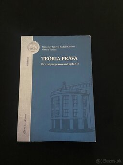 Učebnice pre prvákov na Právnickej fakulte - 3