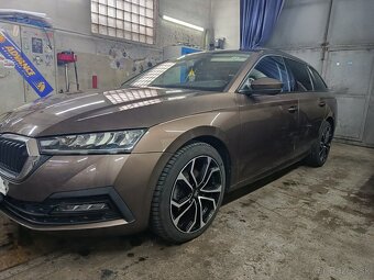 Škoda Octavia combi 2.0tdi 110kw r.v.2020 - 3