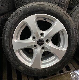 5x120 R16 7J ET34 + 205/55 R16 Michelin zimné - 3