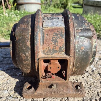 Elektromotor MEZ 0,8 kW - 1415 ot/min - 3