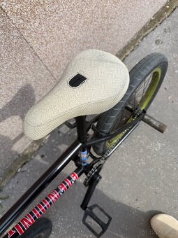 Skladaná BMX street - 3