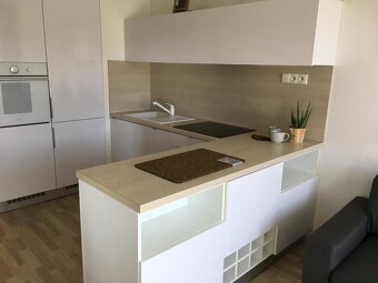 1+kk, 30m2, Petržalka, Slnečnice - 3