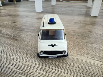 Skoda 1203 sanitka kdn - 3