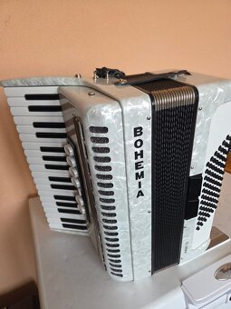 Predám akordeón Weltmeister - 3