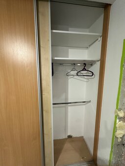 Predám vstavanú skriňu Martin - 3