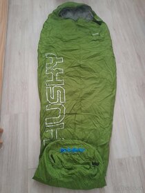 Predám ultraľahký outdoorový spací vak značky HUSKY - 3