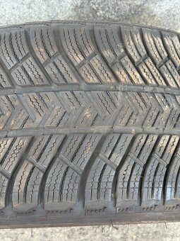 235/40 R 19 , zimne pneu - 3