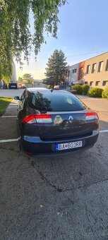 RENAULT LAGUNA - 3