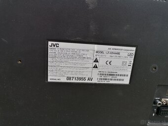 Darujeme televízor JVC, nefunkčný - 3