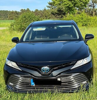Toyota. Camry 2,5, Hybrid - 3