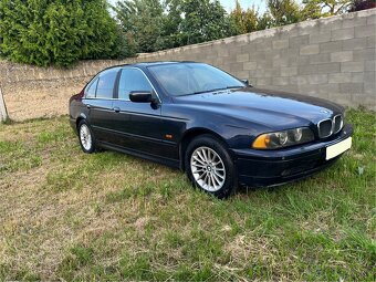 Predám Bmw E39 525d 120kw 5st.Automat r.v.2001 - 3