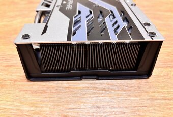 Predám GPU Sapphire Nitro+ Radeon RX 580 8GB ako nová - 3